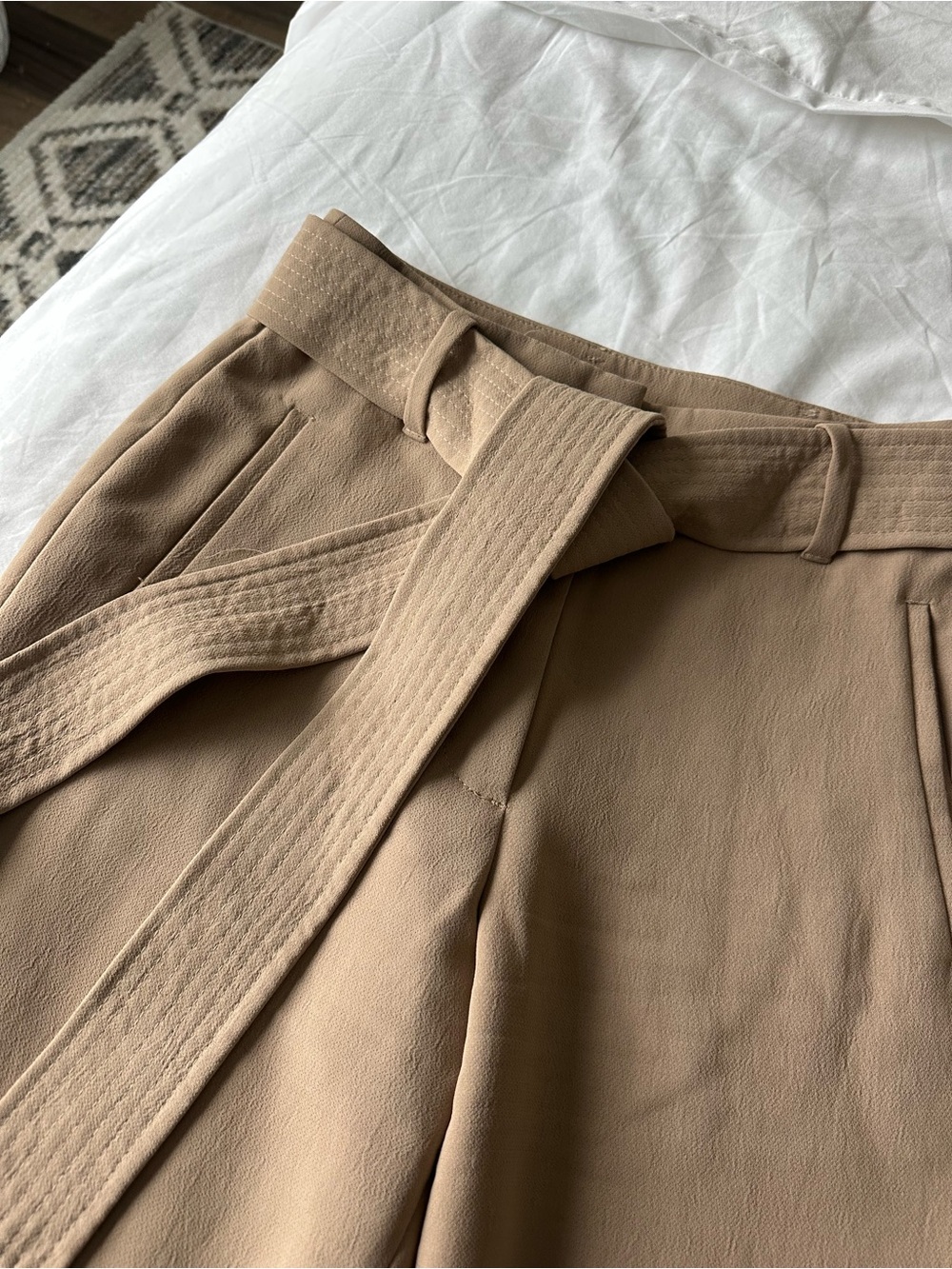 Wilfred: Tie Front Pant